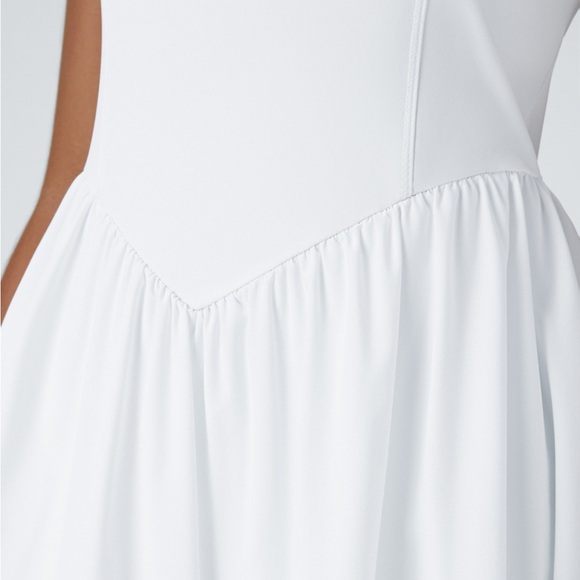 NWT HALARA Backless Corset 2-in-1 Pocket Mini Quick Dry White Active Dress Sz M - Picture 5 of 10